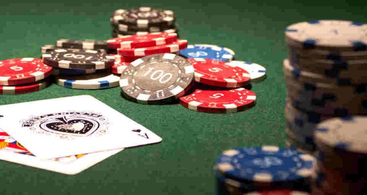 Playing Online Lottery Game